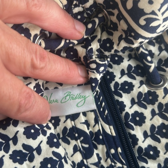 Vera Bradley Emma Bag Twirly Bird Blue White Bucket Drawstring Crossbody Tote - Picture 11 of 14